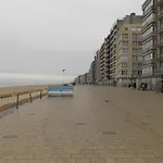 Residentie Westend With Frontal Sea View Apartman Middelkerke
