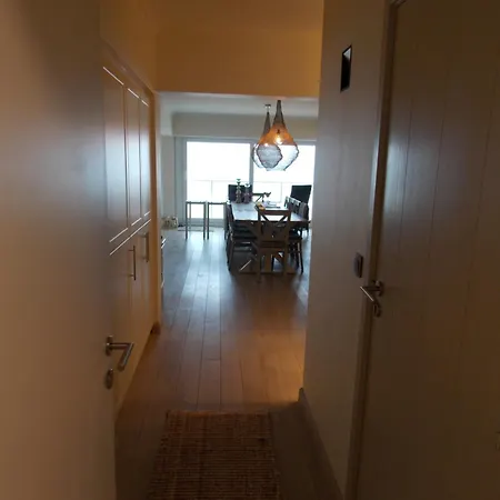 Residentie Westend With Frontal Sea View Middelkerke