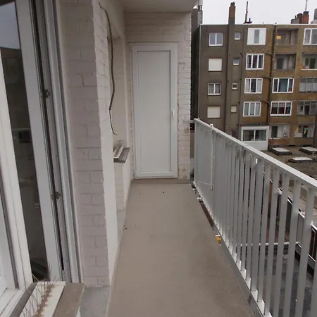 Residentie Westend With Frontal Sea View Middelkerke