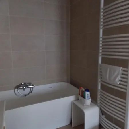 Residentie Westend With Frontal Sea View דירה *