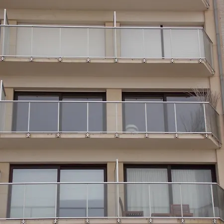 Residentie Westend With Frontal Sea View