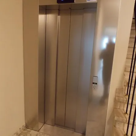 Residentie Westend With Frontal Sea View * Middelkerke