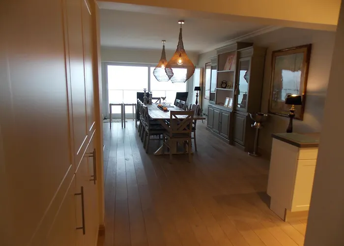 Residentie Westend With Frontal Sea View Apartamento *