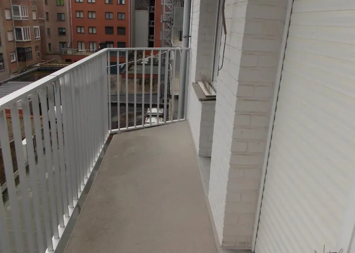 Residentie Westend With Frontal Sea View *