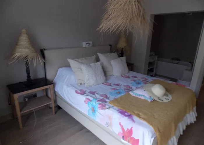 Residentie Westend With Frontal Sea View